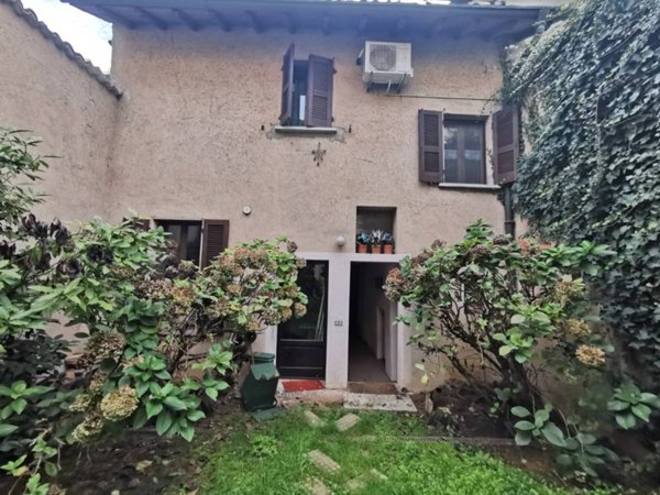 casa indipendente in vendita a Crema