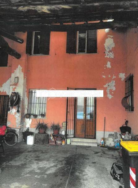 casa indipendente in vendita a Crema