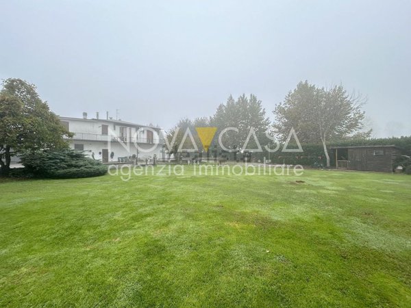 casa indipendente in vendita a Crema in zona Santo Stefano in Vairano