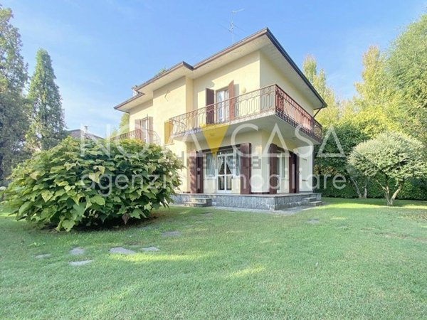 casa indipendente in vendita a Crema