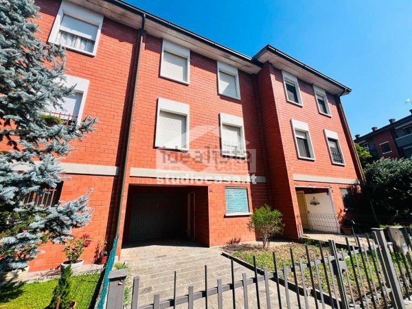 casa indipendente in vendita a Crema