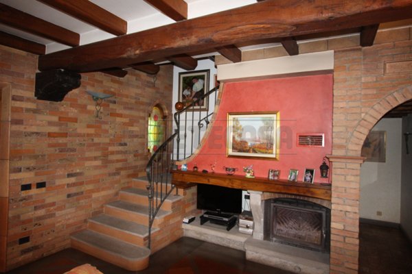 casa indipendente in vendita a Crema