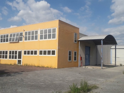 capannone in vendita a Crema in zona San Bernardino