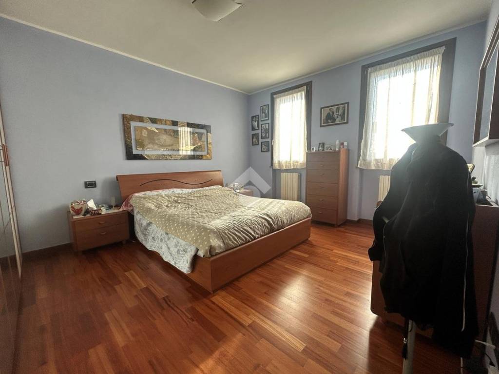 casa indipendente in vendita a Crema