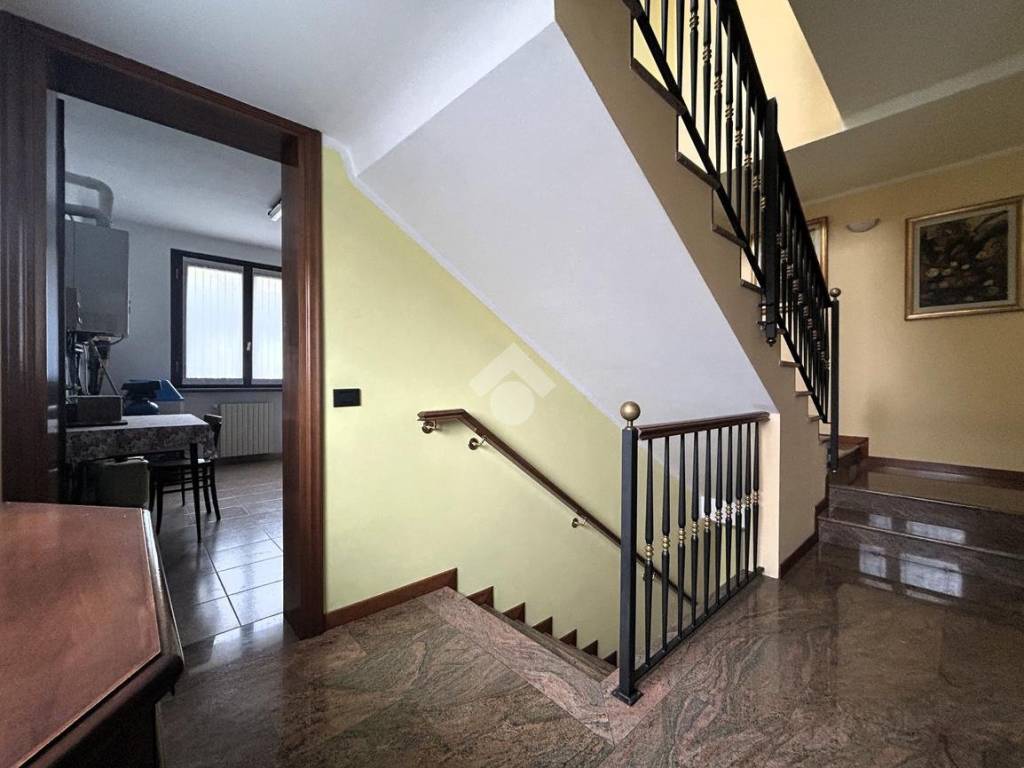 casa indipendente in vendita a Crema in zona San Bernardino