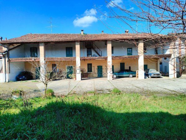 casale in vendita a Crema