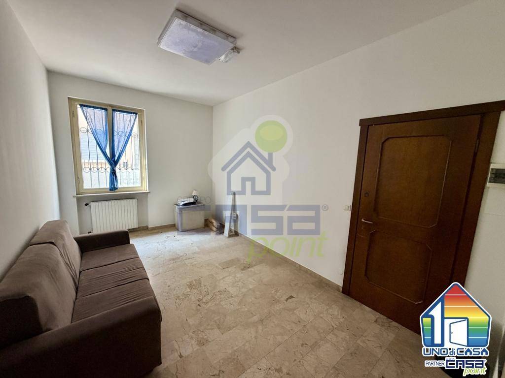 ufficio in vendita a Crema