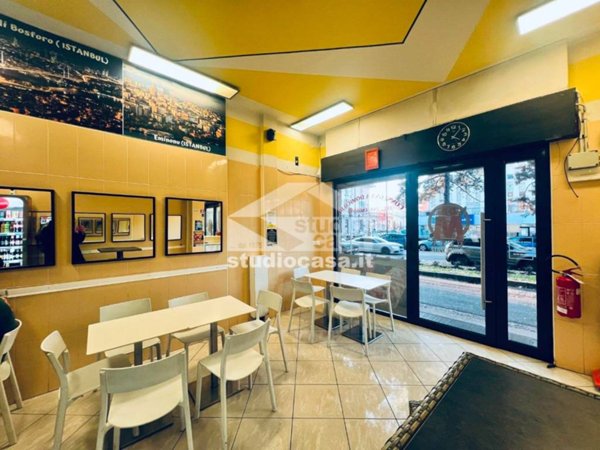 negozio in vendita a Crema