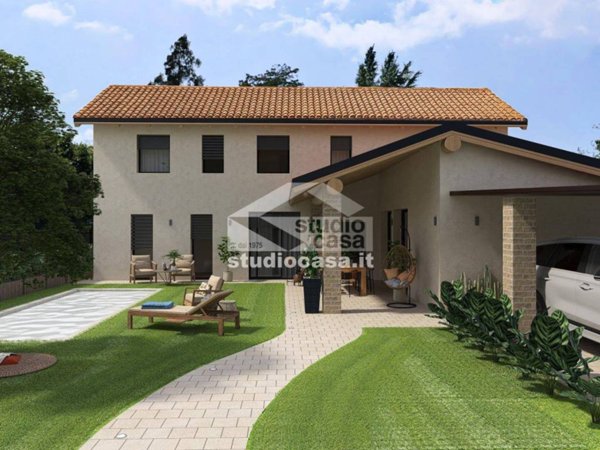 casa indipendente in vendita a Crema