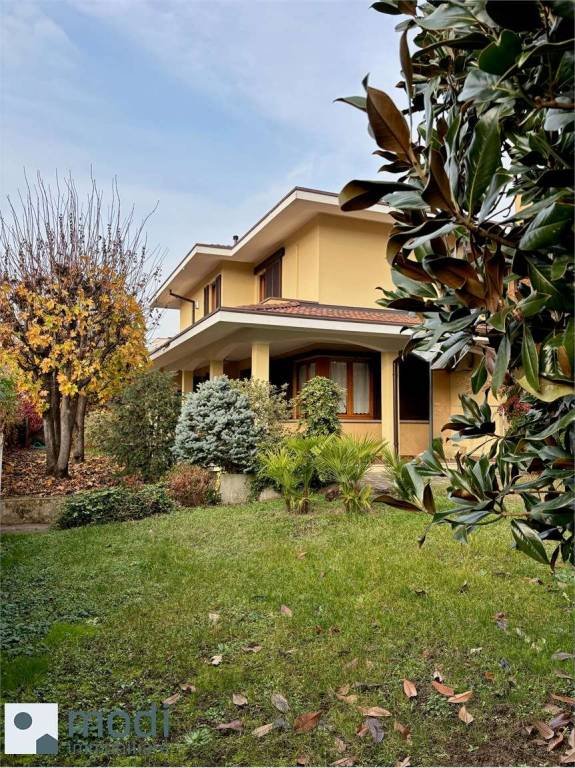 casa indipendente in vendita a Crema