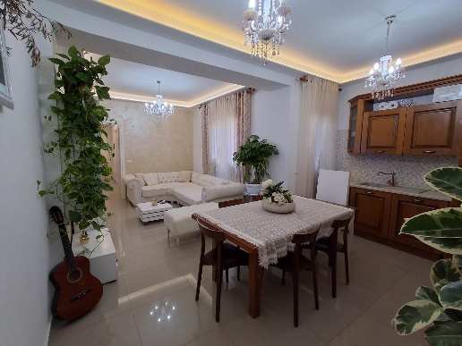 appartamento in vendita a Crema in zona San Bernardino