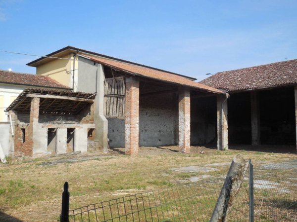 casa indipendente in vendita a Crema