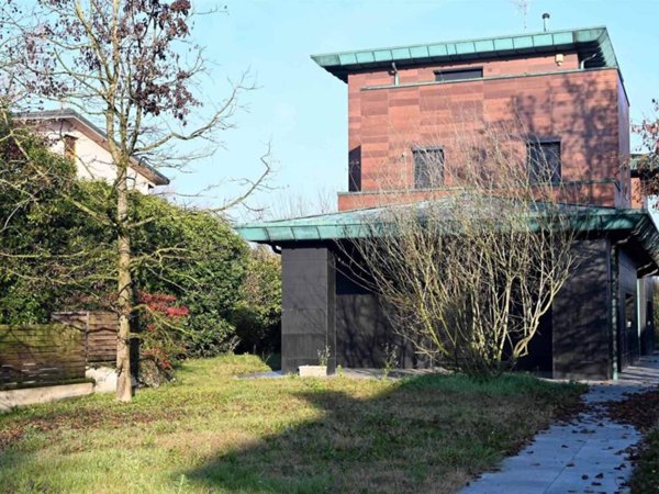 casa indipendente in vendita a Crema in zona San Bernardino