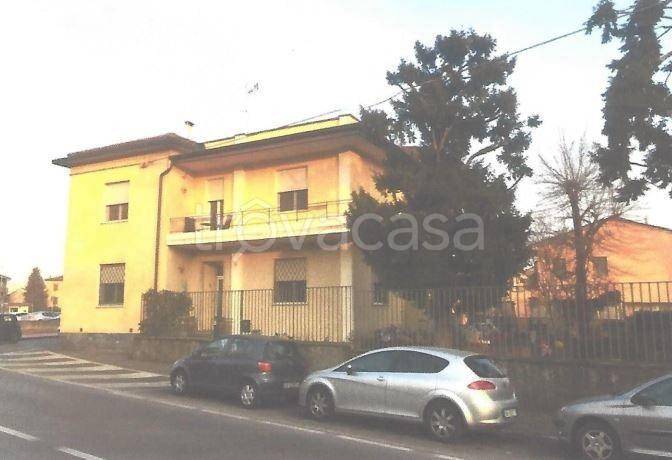 casa indipendente in vendita a Crema
