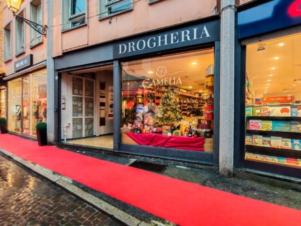 negozio in vendita a Crema