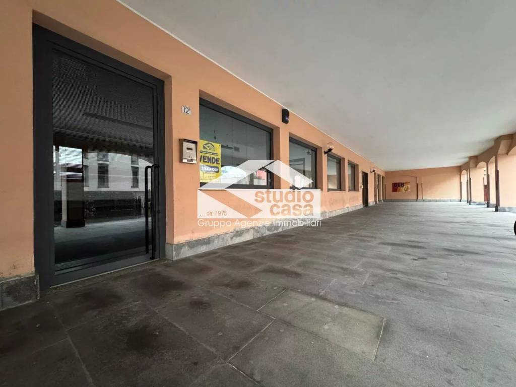 negozio in vendita a Crema