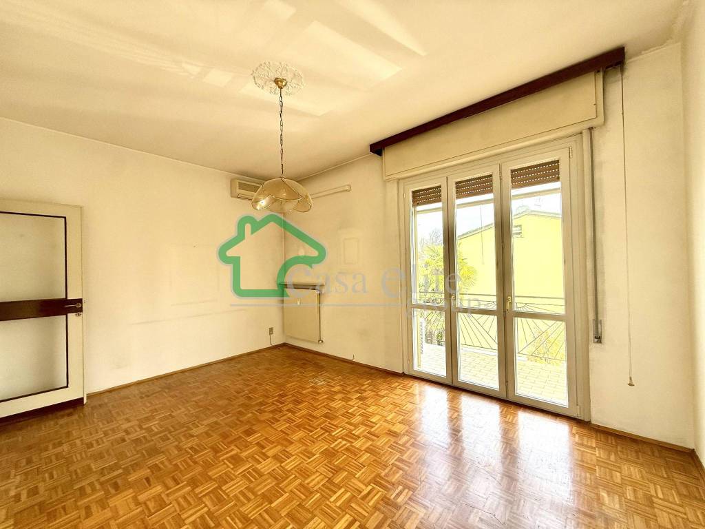 appartamento in vendita a Crema in zona San Bernardino