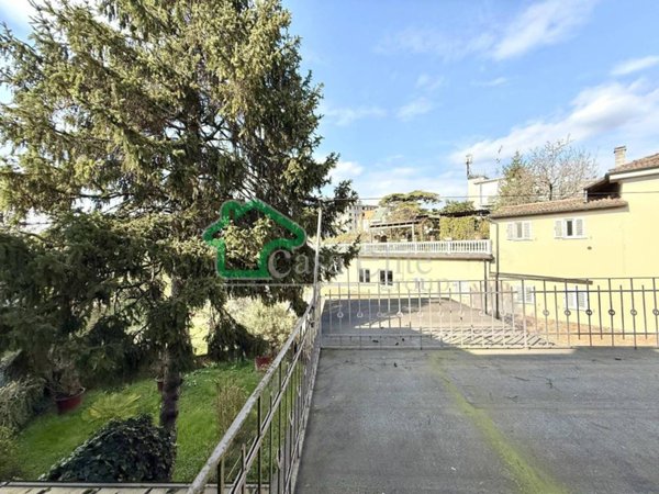 casa indipendente in vendita a Crema