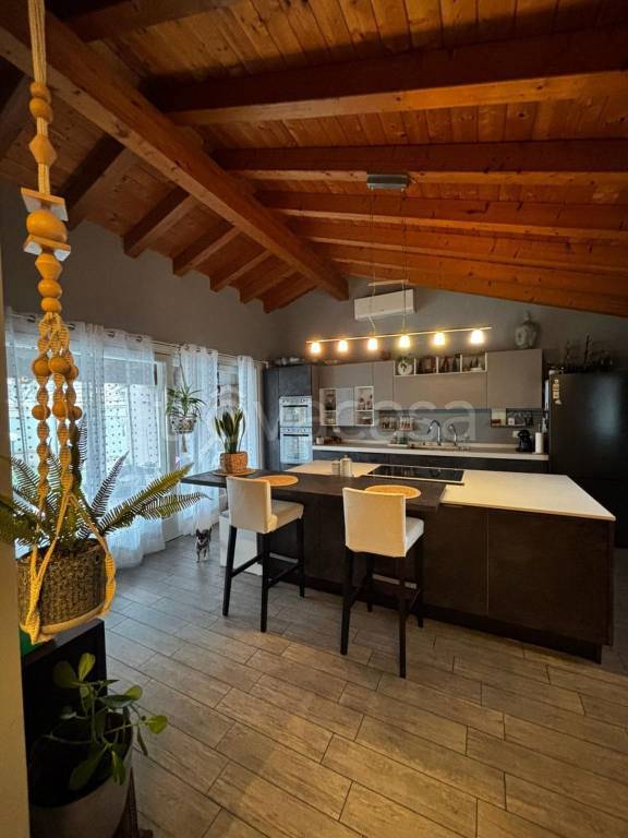 casa indipendente in vendita a Crema