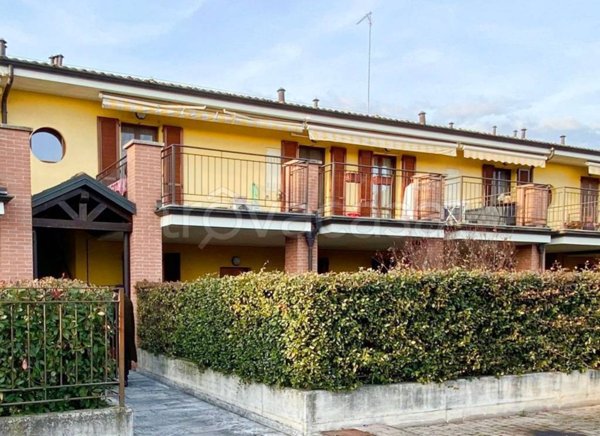 appartamento in vendita a Crema in zona San Bernardino