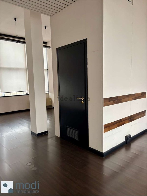 ufficio in vendita a Crema