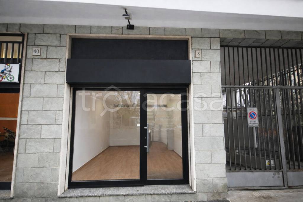 negozio in vendita a Crema