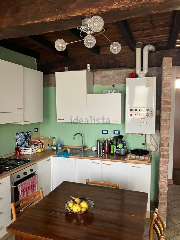 casa indipendente in vendita a Crema