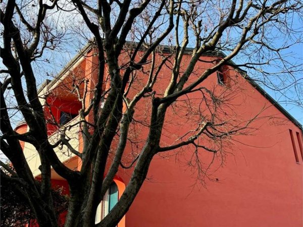 casa indipendente in vendita a Crema