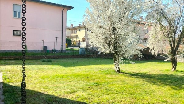 casa indipendente in vendita a Crema