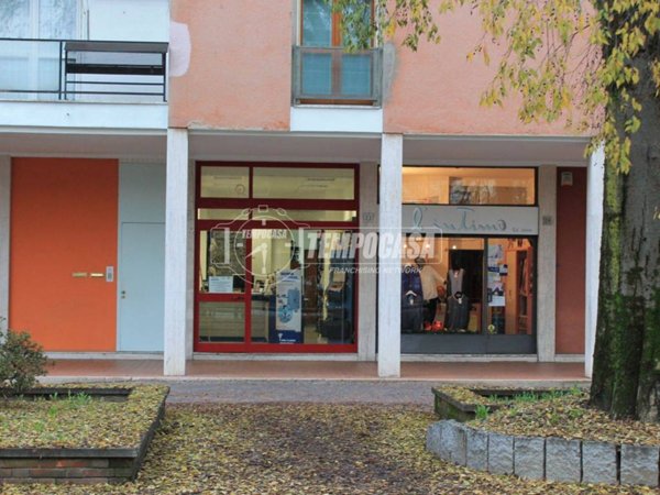 negozio in vendita a Crema