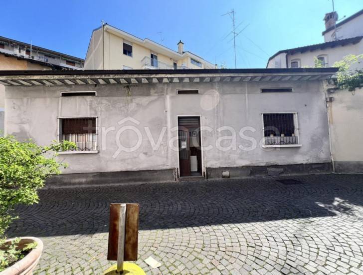 casa indipendente in vendita a Crema