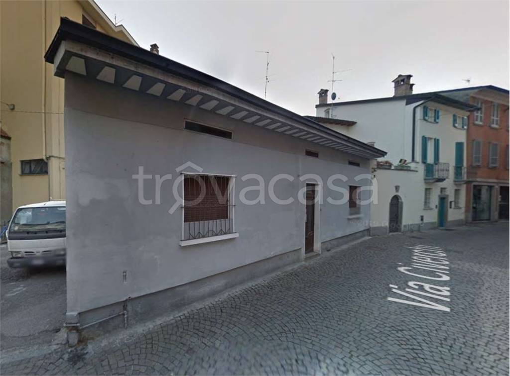 casa indipendente in vendita a Crema