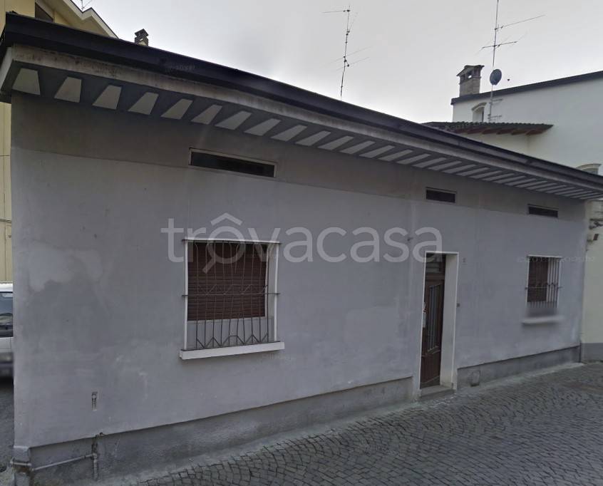 casa indipendente in vendita a Crema