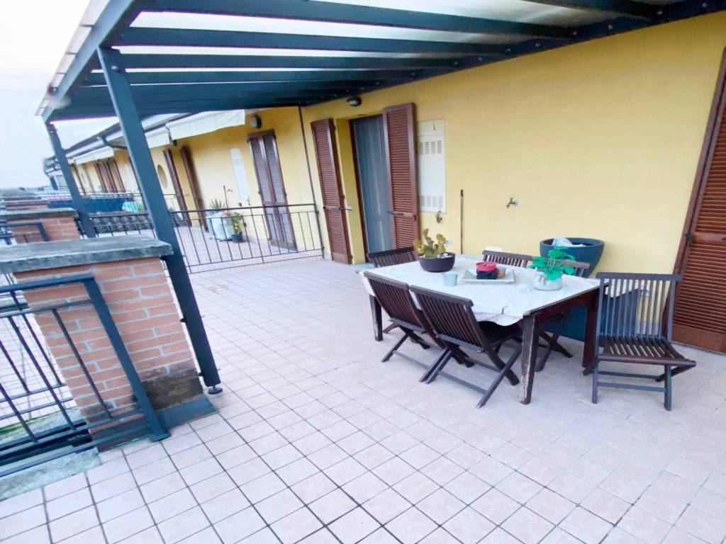 appartamento in vendita a Crema in zona San Bernardino