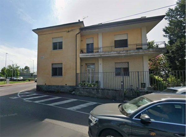 casa indipendente in vendita a Crema