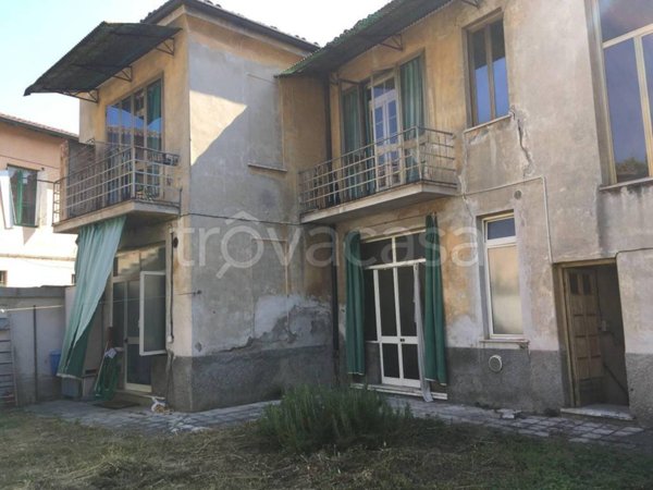 casa indipendente in vendita a Crema