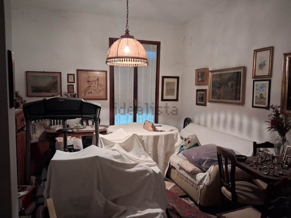 casa indipendente in vendita a Crema