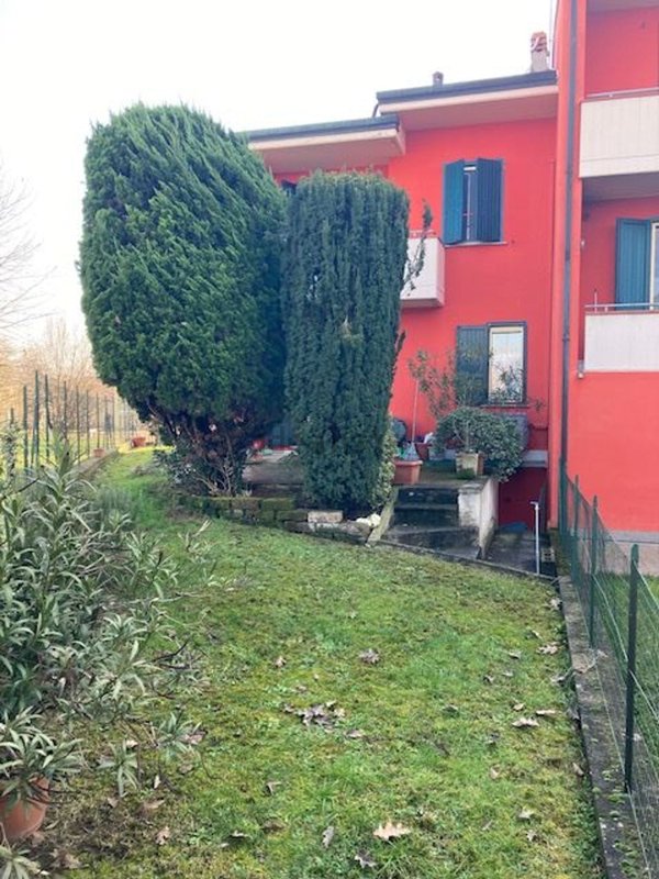 casa indipendente in vendita a Crema