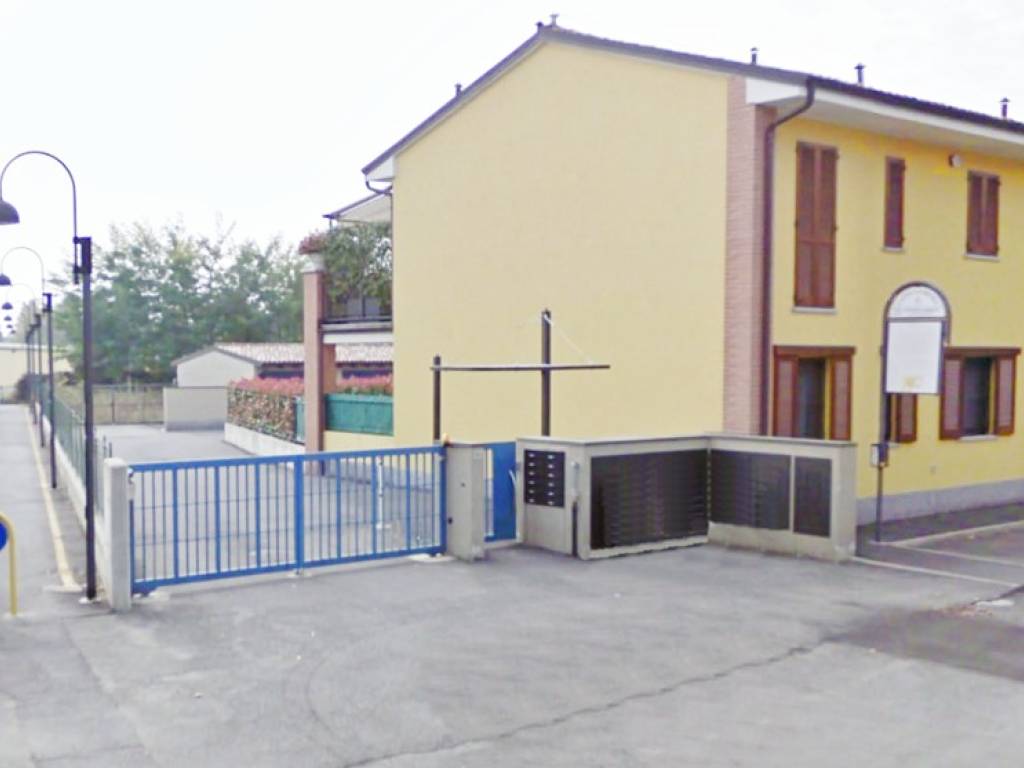 appartamento in vendita a Crema in zona San Bernardino