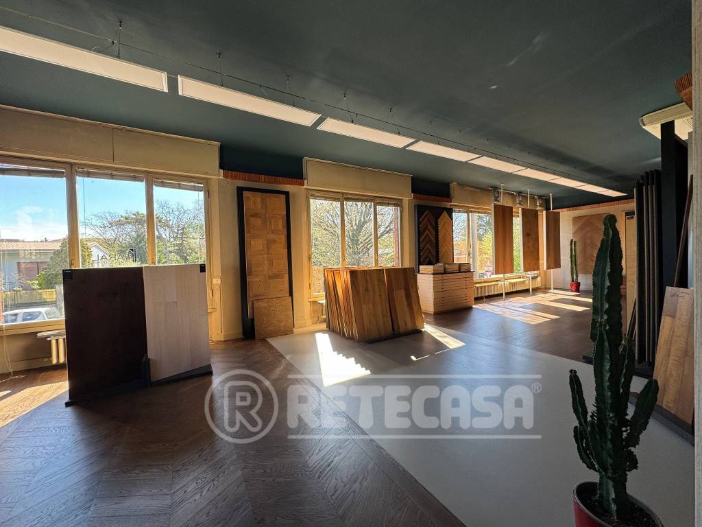 ufficio in vendita a Crema