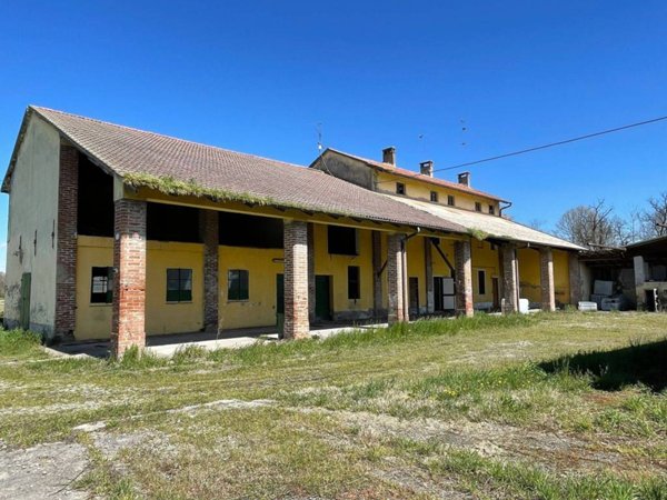 casa indipendente in vendita a Crema