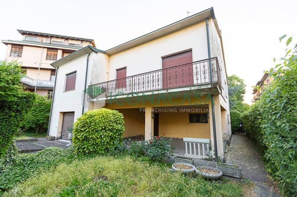casa indipendente in vendita a Crema