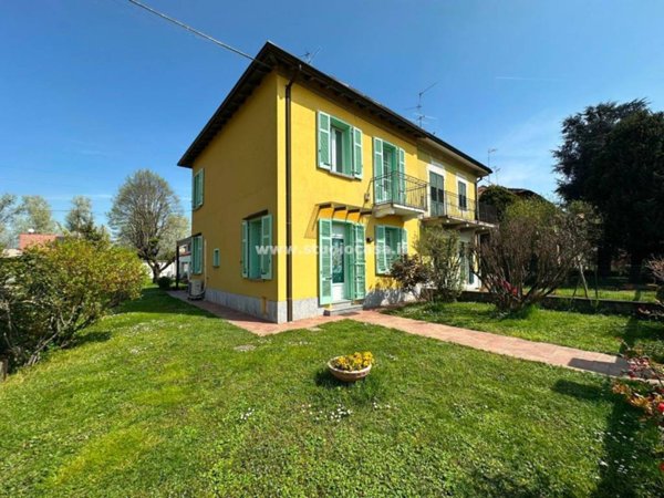 casa indipendente in vendita a Crema