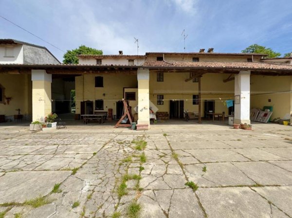casale in vendita a Crema