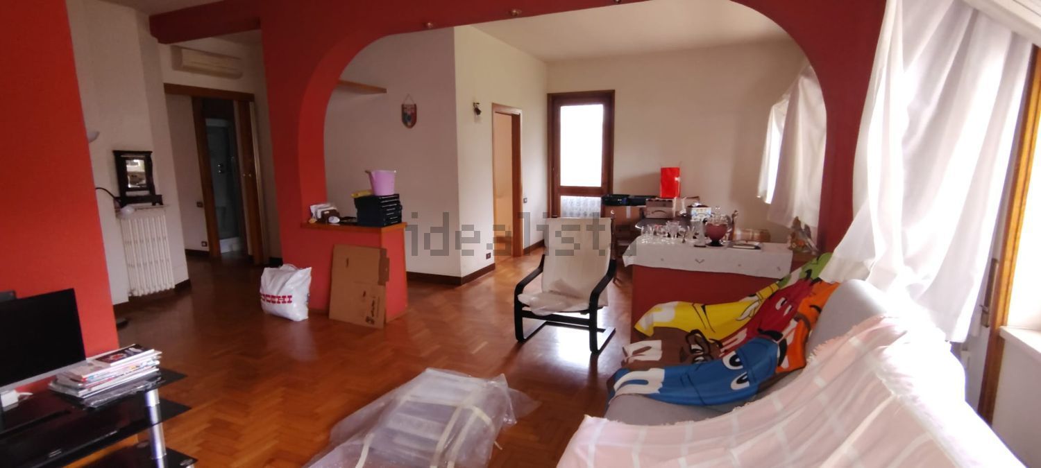 casa indipendente in vendita a Crema