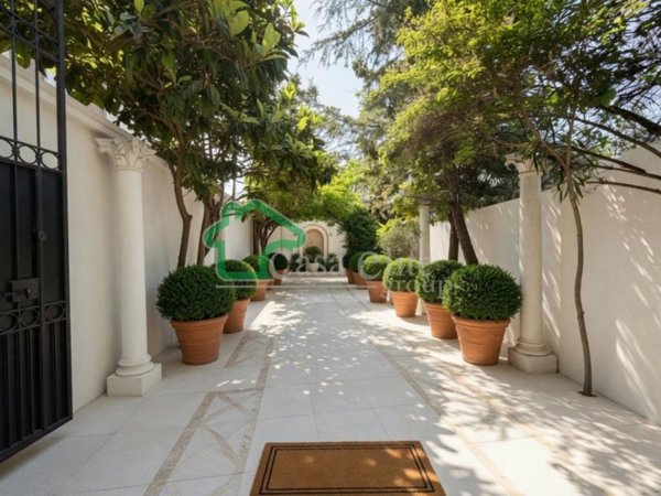 intera palazzina in vendita a Crema