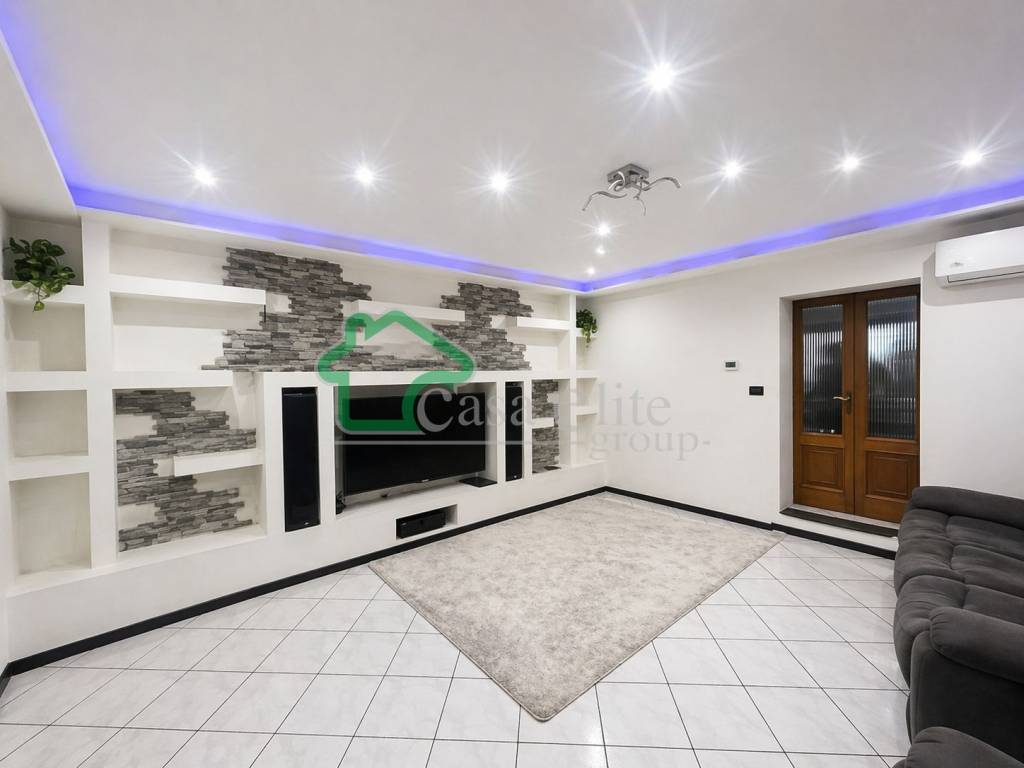 casa indipendente in vendita a Crema