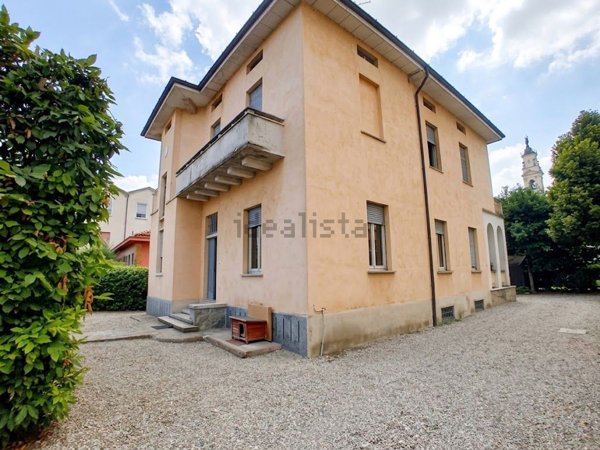 casa indipendente in vendita a Crema
