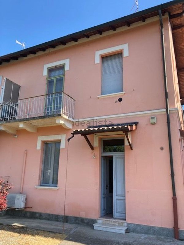 casa indipendente in vendita a Crema in zona San Bernardino