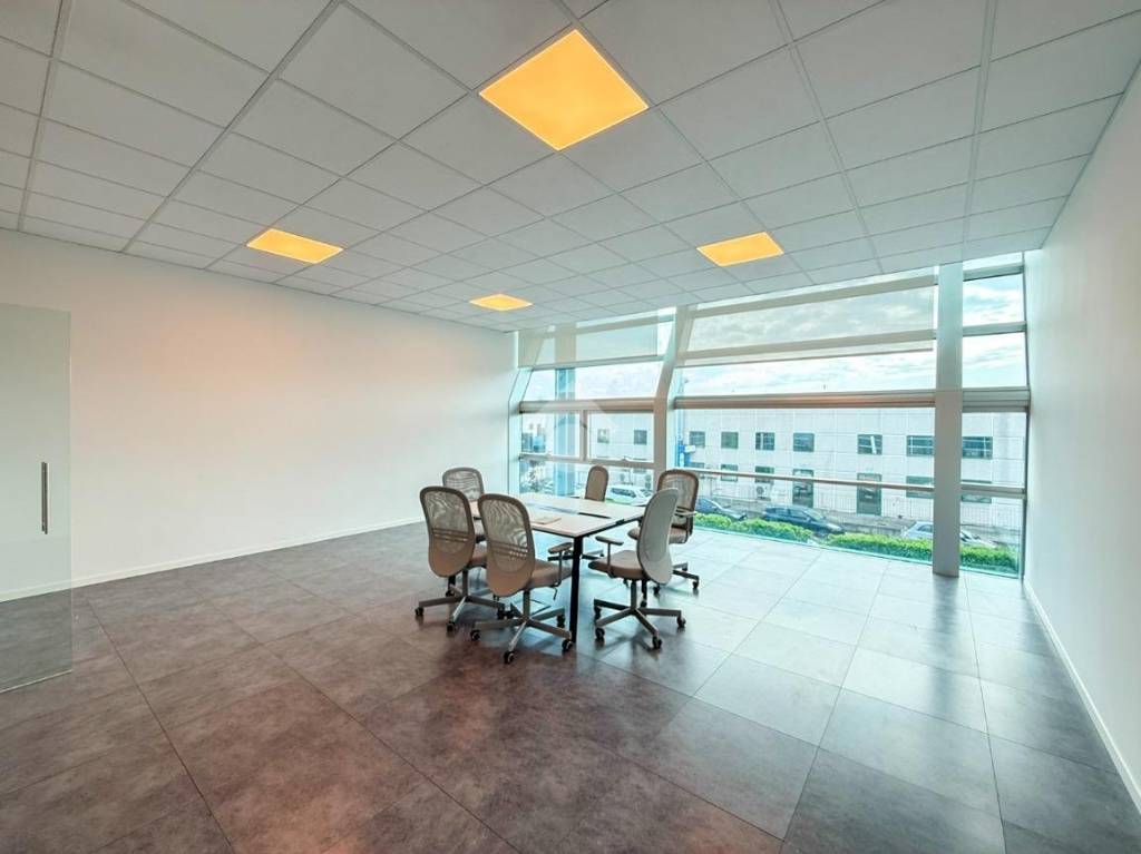ufficio in vendita a Crema